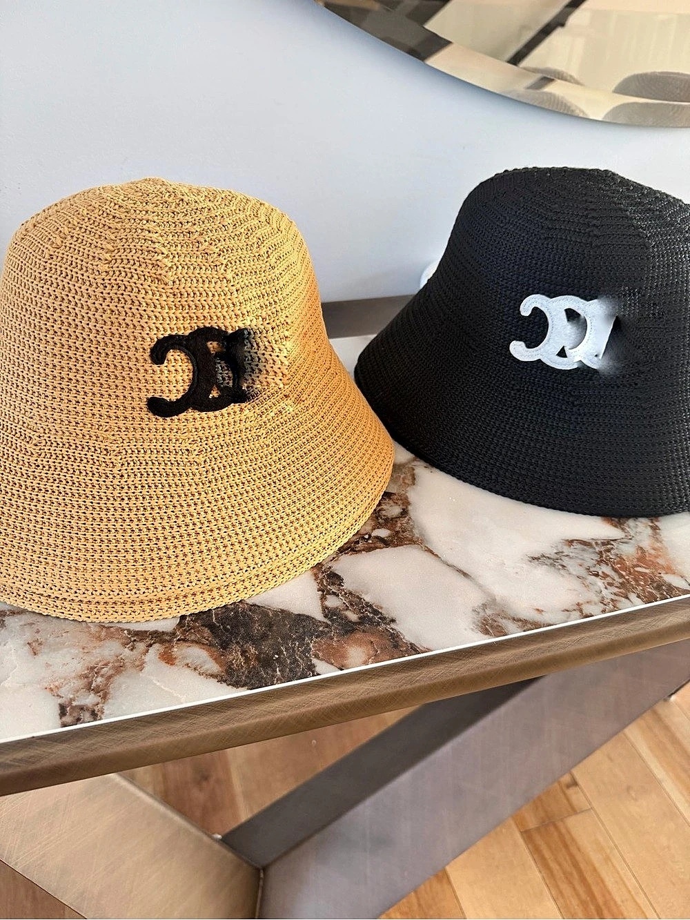 Chanel Bucket Hat in Black & White Like New - Picture 4 of 4